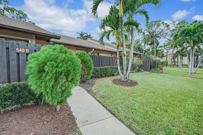 540 Shady Pine Way #B, Greenacres, FL 33415 - Photo 1