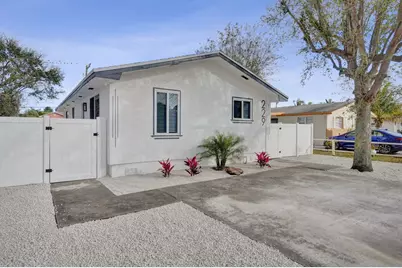229 SW 1st Avenue, Delray Beach, FL 33444 - Photo 1