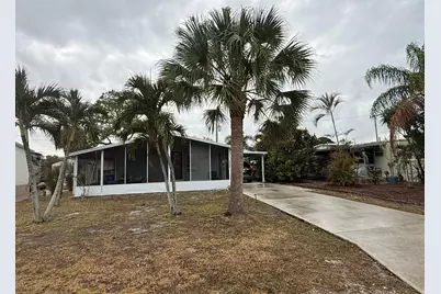 8508 SE Swan Avenue, Hobe Sound, FL 33455 - Photo 1