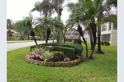 15 Willowbrook Lane #104, Delray Beach, FL 33446 - Photo 1