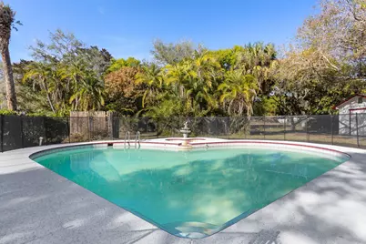 2902 Grove Drive, Fort Pierce, FL 34981 - Photo 1