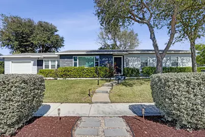 304 Wellesley Drive, Lake Worth Beach, FL 33460 - Photo 1