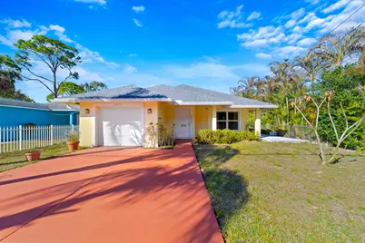 6923 S 1st Street, Jupiter, FL 33458 - Photo 1