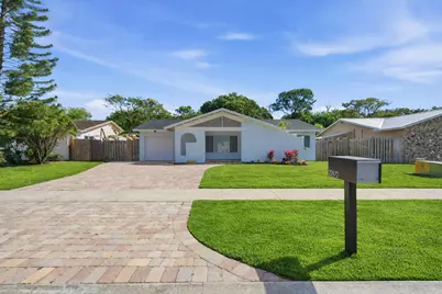 22672 SW 54th Avenue, Boca Raton, FL 33433 - Photo 1