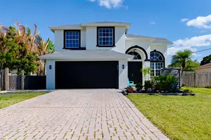 677 NW Marion Ave, Port Saint Lucie, FL 34983 - Photo 1