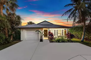 248 NE 9th St, Delray Beach, FL 33444 - Photo 1