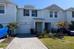 676 Salisbury Cir, Fort Pierce, FL 34982 - Photo 1