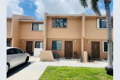 139 Sparrow Drive #2c, Royal Palm Beach, FL 33411 - Photo 1