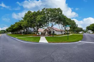 1975 Oak Berry Cir, Wellington, FL 33414 - Photo 1