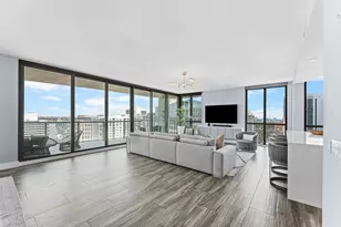 100 E Las Olas Blvd, Fort Lauderdale, FL 33301 - Photo 1