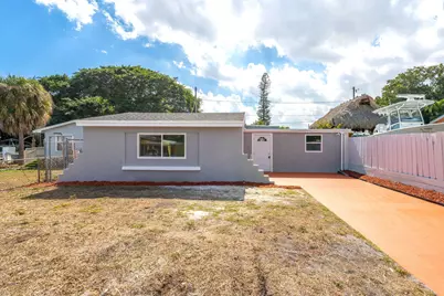 1206 S Ridge Road, Lake Worth, FL 33462 - Photo 1