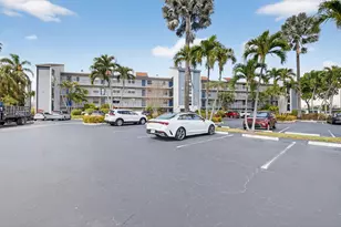 14747 Cumberland Dr, Delray Beach, FL 33446 - Photo 1