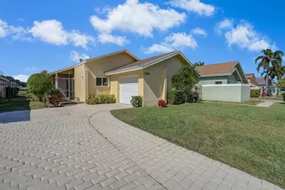 1080 NW 20th Avenue, Delray Beach, FL 33445 - Photo 1
