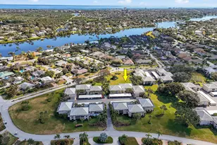 4 SE Turtle Creek Dr, Jupiter, FL 33469 - Photo 1