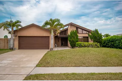 21566 Arbor Way, Boca Raton, FL 33433 - Photo 1