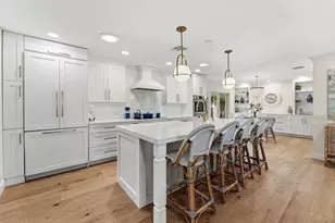 541 Lighthouse Dr, North Palm Beach, FL 33408 - Photo 1