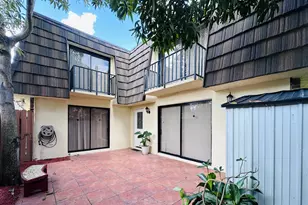 1534 Forest Lakes Cir, West Palm Beach, FL 33406 - Photo 1