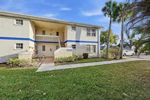 1502 SE Royal Green Cir, Port Saint Lucie, FL 34952 - Photo 1
