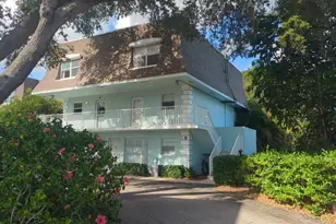 1901 Indian River Blvd, Vero Beach, FL 32960 - Photo 1
