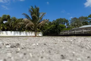 2417 Country Oaks Ln, West Palm Beach, FL 33410 - Photo 1