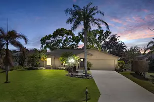 726 NW Placid Ave, Port Saint Lucie, FL 34983 - Photo 1