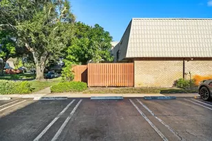 1700 Embassy Dr, West Palm Beach, FL 33401 - Photo 1