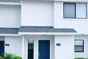 102 Shoreview Dr, Greenacres, FL 33463 - Photo 1