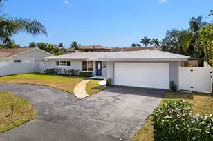 1042 SW 23rd Ave, Boynton Beach, FL 33426 - Photo 1