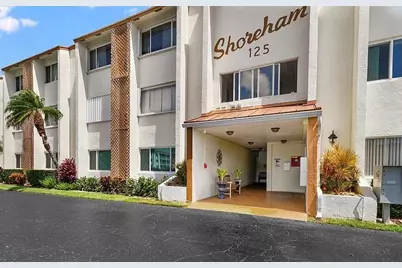 125 Shore Court #205a, North Palm Beach, FL 33408 - Photo 1