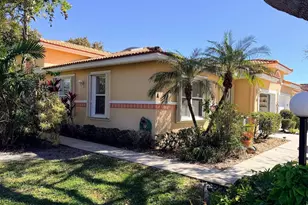 12562 Crystal Pointe Dr, Boynton Beach, FL 33437 - Photo 1