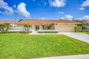 9320 Sun Pointe Dr, Boynton Beach, FL 33437 - Photo 1