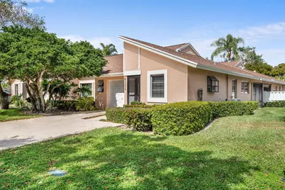 8101 Sweetbriar Way #B, Boca Raton, FL 33496 - Photo 1