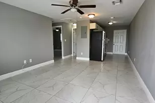 933 W 7th St, Riviera Beach, FL 33404 - Photo 1