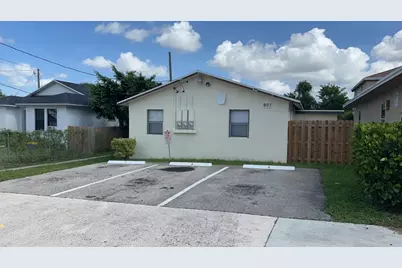 907 8th Street #3, West Palm Beach, FL 33401 - Photo 1