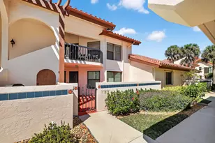 6060 SE Martinique Dr, Stuart, FL 34997 - Photo 1