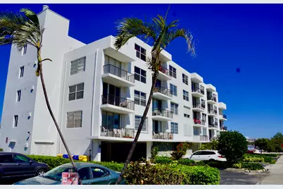 301 Croton Avenue #406, Lantana, FL 33462 - Photo 1