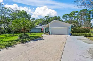 145 Sandy Pine Ct, Wellington, FL 33414 - Photo 1