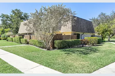 2893 SW 22nd Circle #46c, Delray Beach, FL 33445 - Photo 1