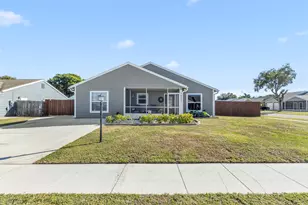 7937 Ridgewood Dr, Lake Worth, FL 33467 - Photo 1