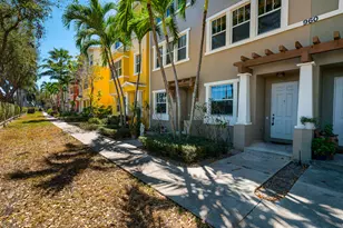 960 Millbrae Ct, West Palm Beach, FL 33401 - Photo 1