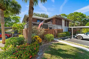 402 SE Castle Ct, Port Saint Lucie, FL 34952 - Photo 1