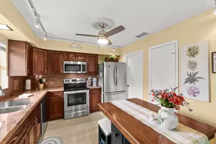 9885 Clusia Tree Dr, Boynton Beach, FL 33436 - Photo 1