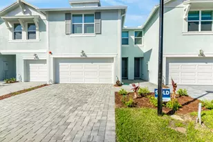 621 Salisbury Cir, Fort Pierce, FL 34982 - Photo 1
