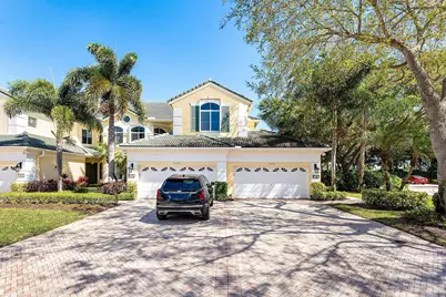 112 Palm Point Circle #D, Palm Beach Gardens, FL 33418 - Photo 1