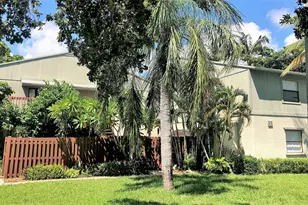 2 Crossings Cir, Boynton Beach, FL 33435 - Photo 1