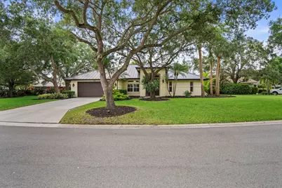 721 SW Lighthouse Drive, Palm City, FL 34990 - Photo 1