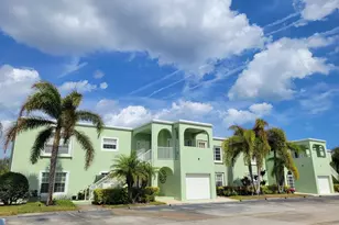 2185 SE Wild Meadow Cir, Port Saint Lucie, FL 34952 - Photo 1