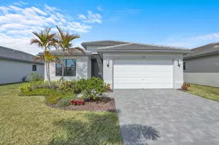 11935 SW Backshore Dr, Port Saint Lucie, FL 34987 - Photo 1