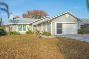 135 10th Ave, Vero Beach, FL 32962 - Photo 1