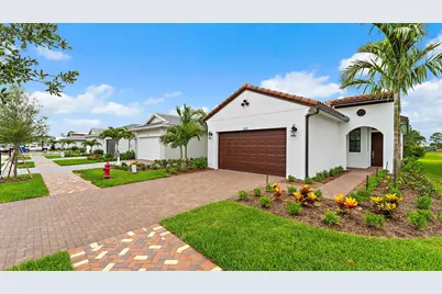 203 SE Via Sangro, Port Saint Lucie, FL 34952 - Photo 1